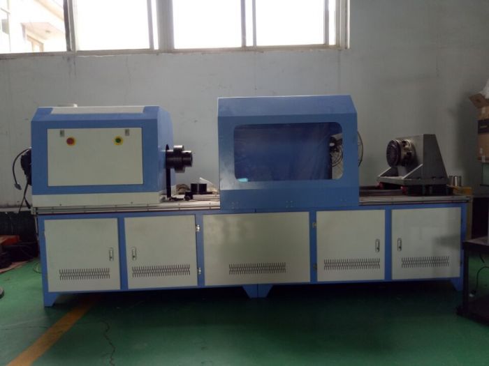 電線扭轉(zhuǎn)試驗(yàn)機(jī)